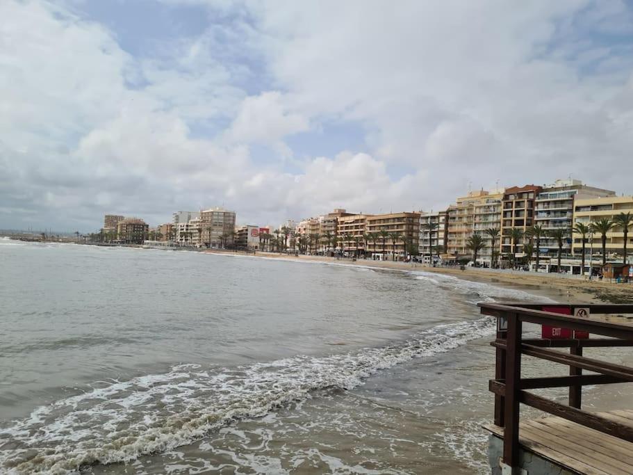 Alex Bungalow Apartment Torrevieja Exterior foto